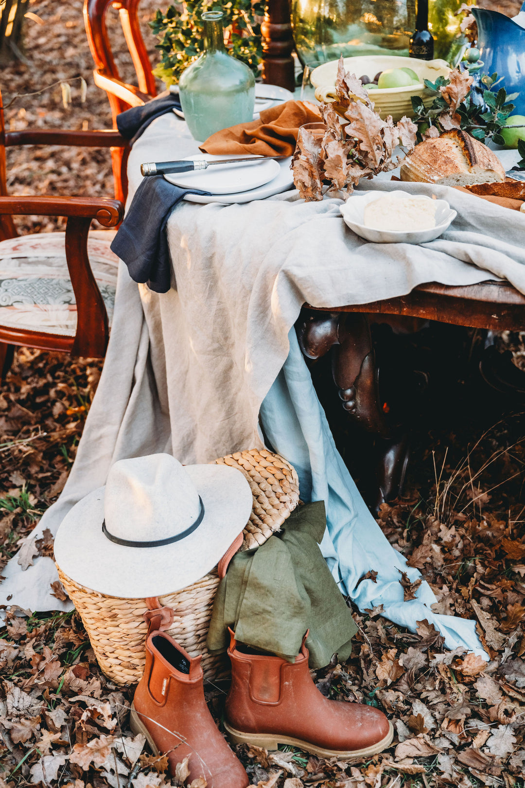Truffle Navy Linen Napkins - Set Of Four
