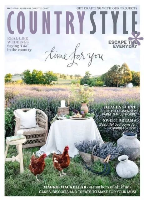 Country Style Cover May 2024 wiht Bircher Linen tablecloth and Caper Berry Green Napkins