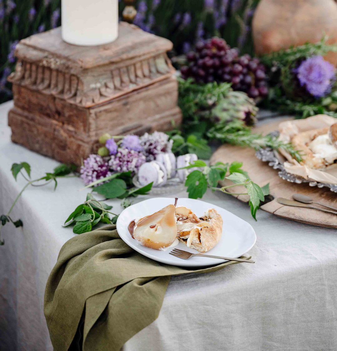 Caper Berry Green Linen Napkins - Set Of Four